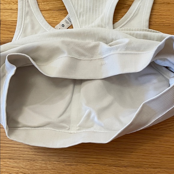 Lululemon cropped ebb to street tank - Picture 4 of 4